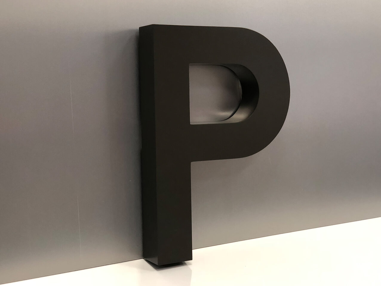 Profil 1 Buchstaben 43 x 6 cm Profil 1 Buchstaben 43 x 6 cm