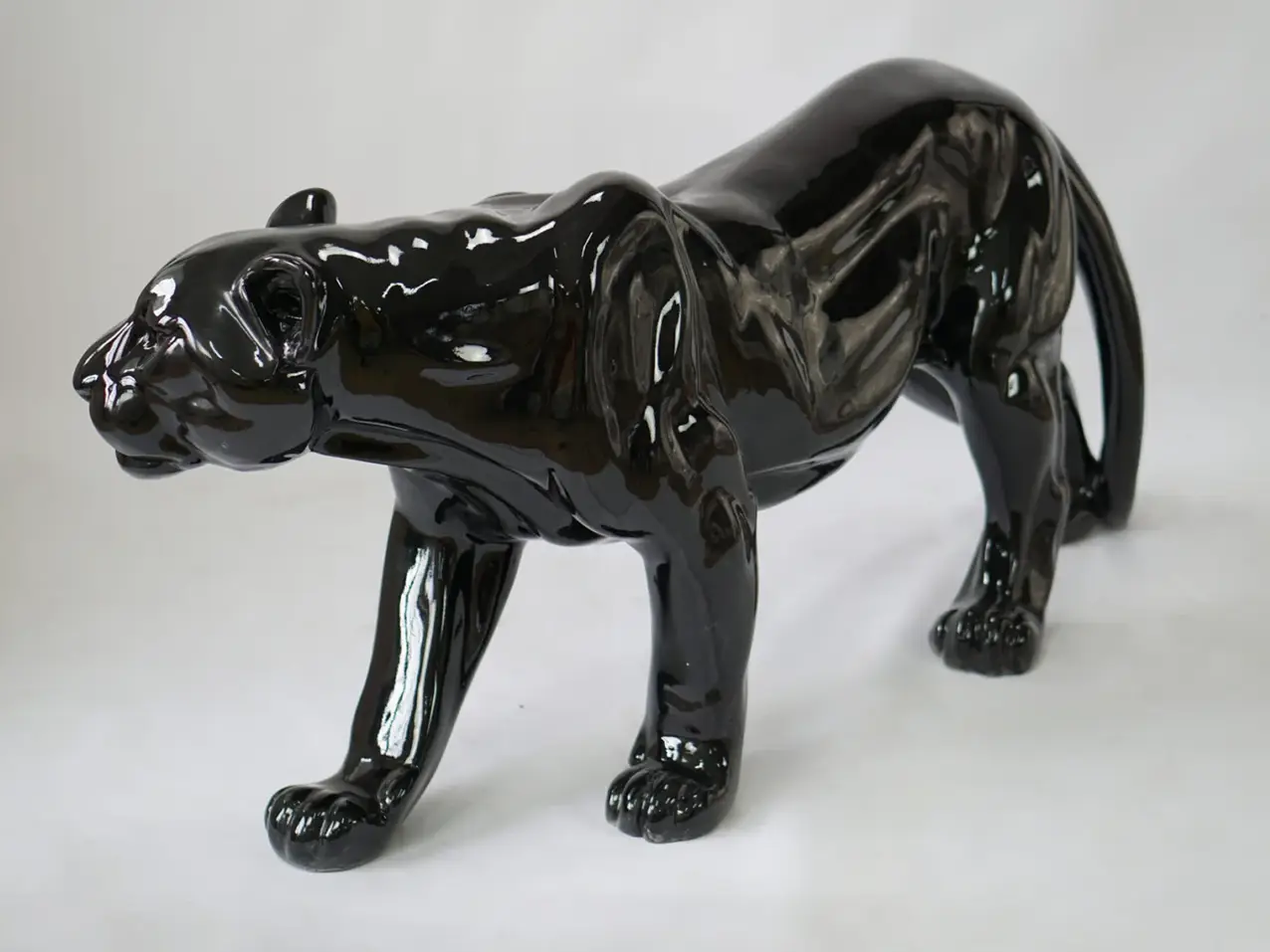 3D-grosse-Dekorationsfigur-Tierfigur-Panther-schwarz-glanz