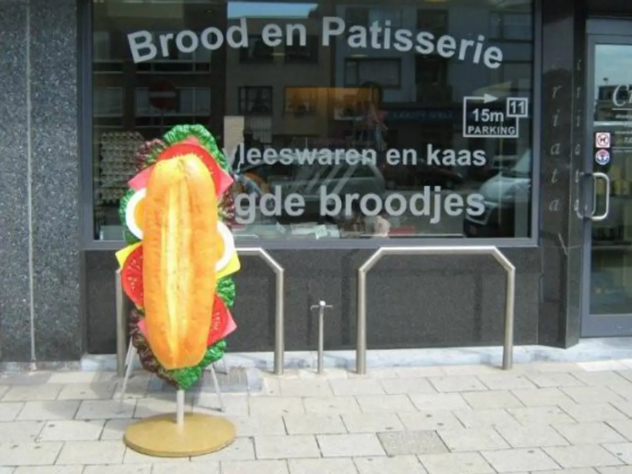 Riesen-Werbefigur-Kundenstopper-Sandwich-133cm