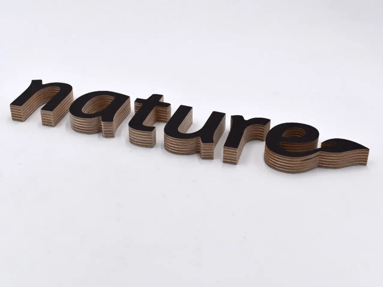 3d-Fraesbuchstaben-Holz-wooden-Esche-keilgezinkt-19mm-fraesen-1