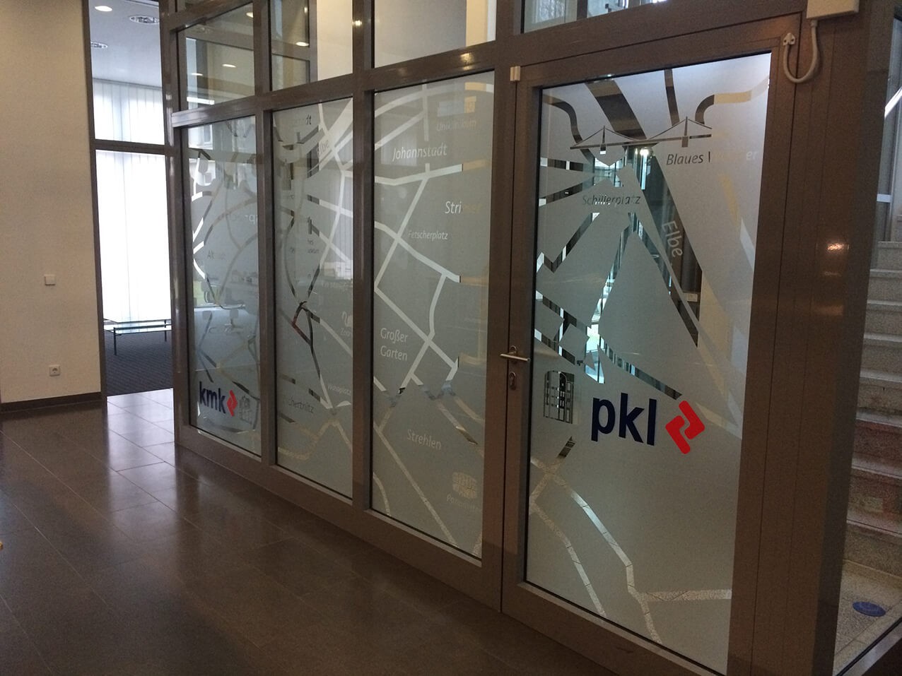 Glasdekorfolie Silbergrau Fein Motivschnitt Glasdekorfolie Silbergrau Fein Motivschnitt