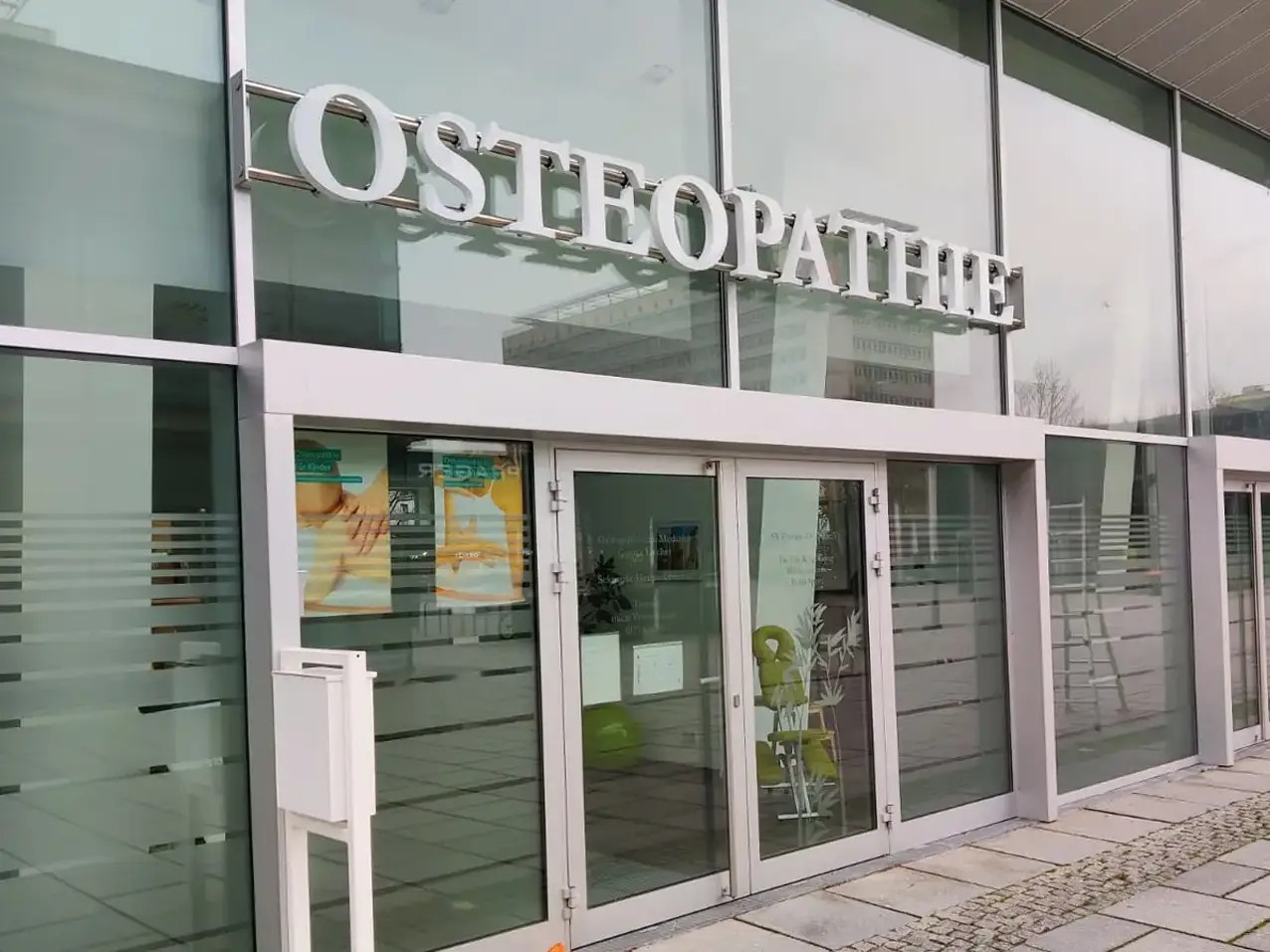 SALE - Leuchtbuchstaben Osteopathie