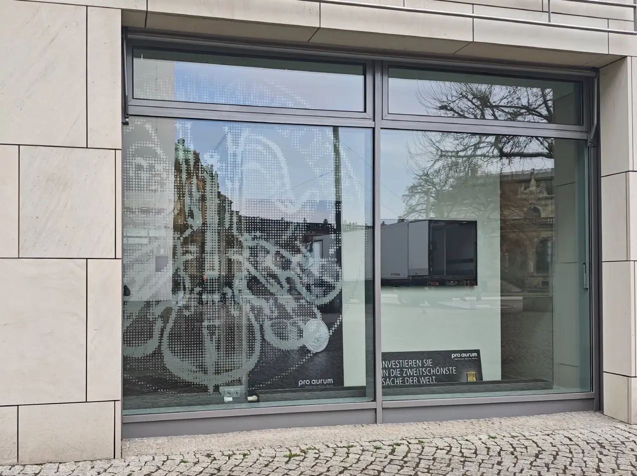 765-Schaufensterbeschriftung-Glasdekormotiv-spiegelverkehrt