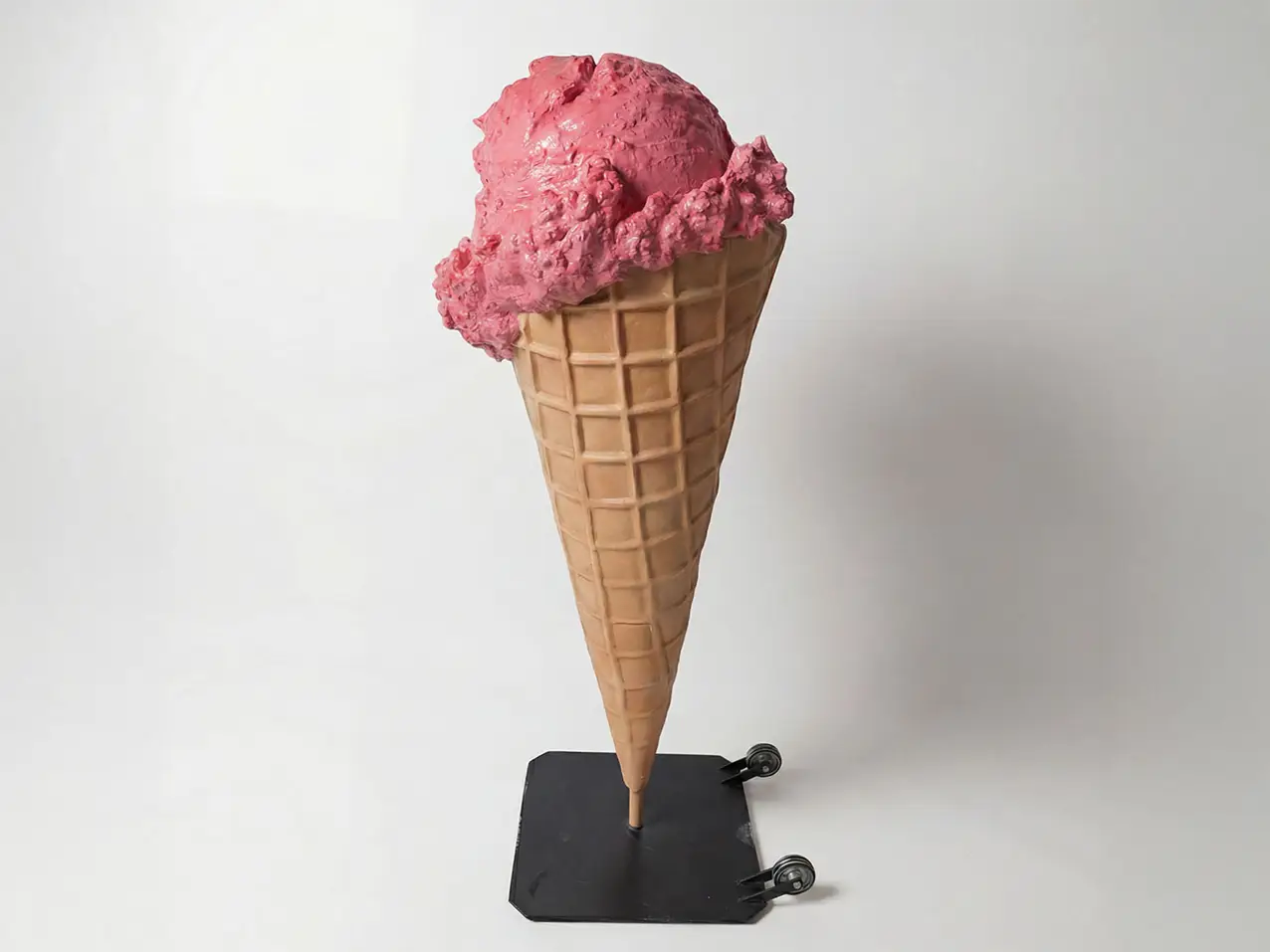 3D-Werbefigur-Aufsteller-1-Kugel-Eiscreme-Waffel-140cm