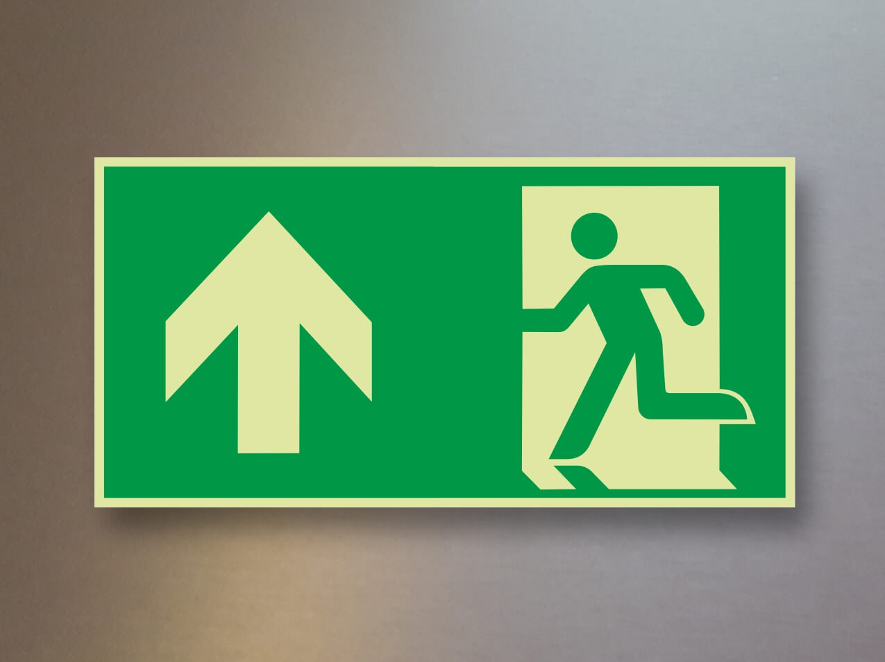 Rettungszeichen-Notausgang-Fluchtweg-nachleuchtend-Pfeil-links-oben