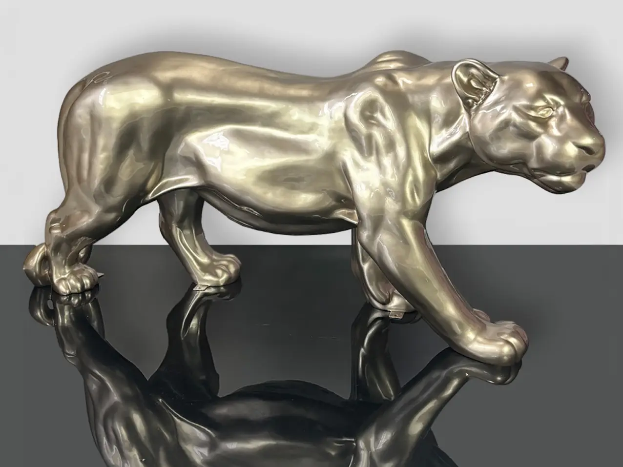 3D-grosse-Dekorationsfigur-Tierfigur-Tierskulptur-Panther-gold-metall