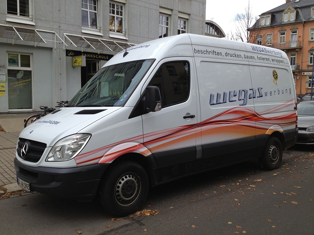 Aufkleber HOCHLEISTUNGS Folie drucken Aufkleber HOCHLEISTUNGS Folie drucken