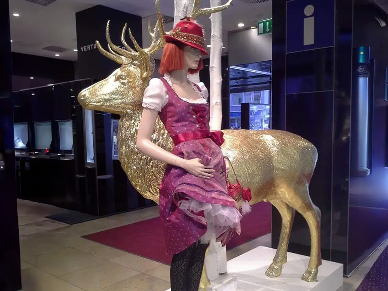 3D-Schaufensterpuppe-Schaufensterfigur-Dekorationsfigur-Hirsch-glitzer-gold