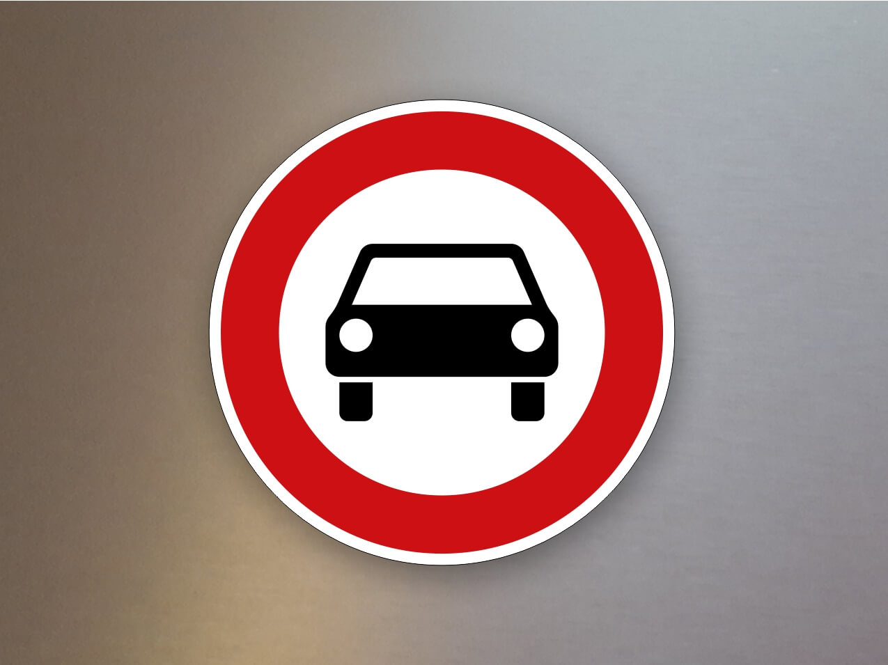 Verbotsschild-Verkehrsschild-verbot-fuer-kraftwagen-251