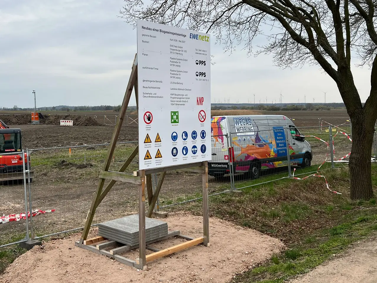 691-Bauschild-Biogasanlage-Gusow-Brandenburg