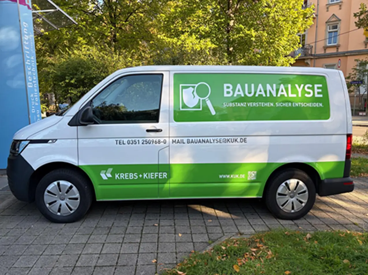 781-Fahrzeugbeschriftung-Autowerbung-Bauanalyse Krebs-Kiefer