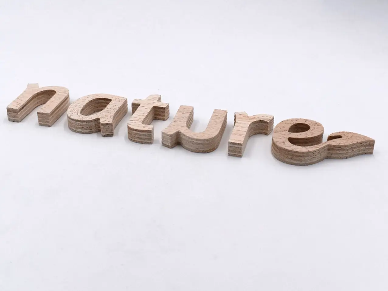3d-Fraesbuchstaben-Holz-wooden-Albasia-Falcata-Sperrholz-10mm-fraesen-1