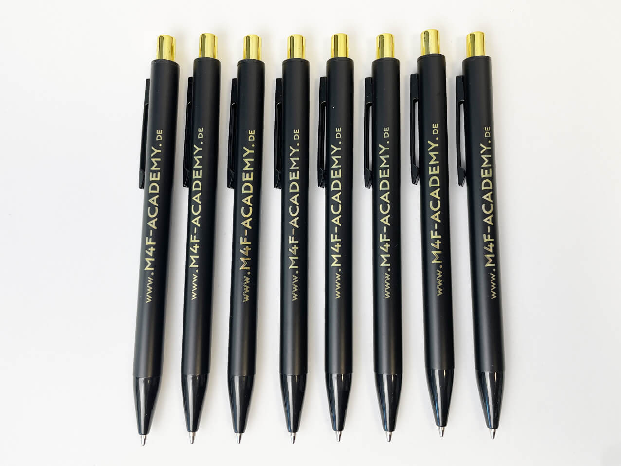 Kugelschreiber Soft Gold Lasergravur Kugelschreiber-Soft-Black-Chrome-Gold-Lasergravur-m4f-academy