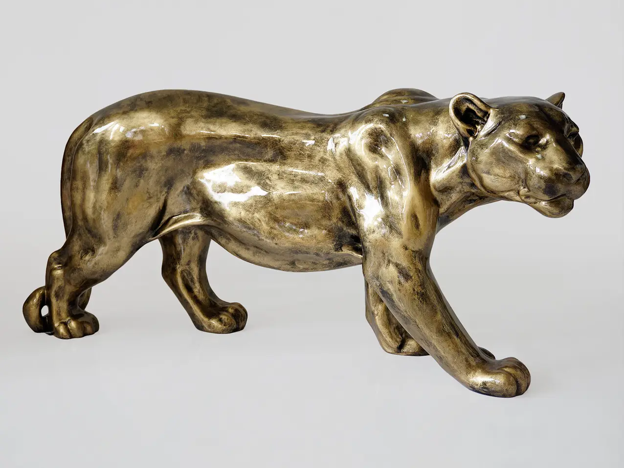 grosse-Tierfigur-Panther-Patina-Pantherstatue-Antik-Altgold