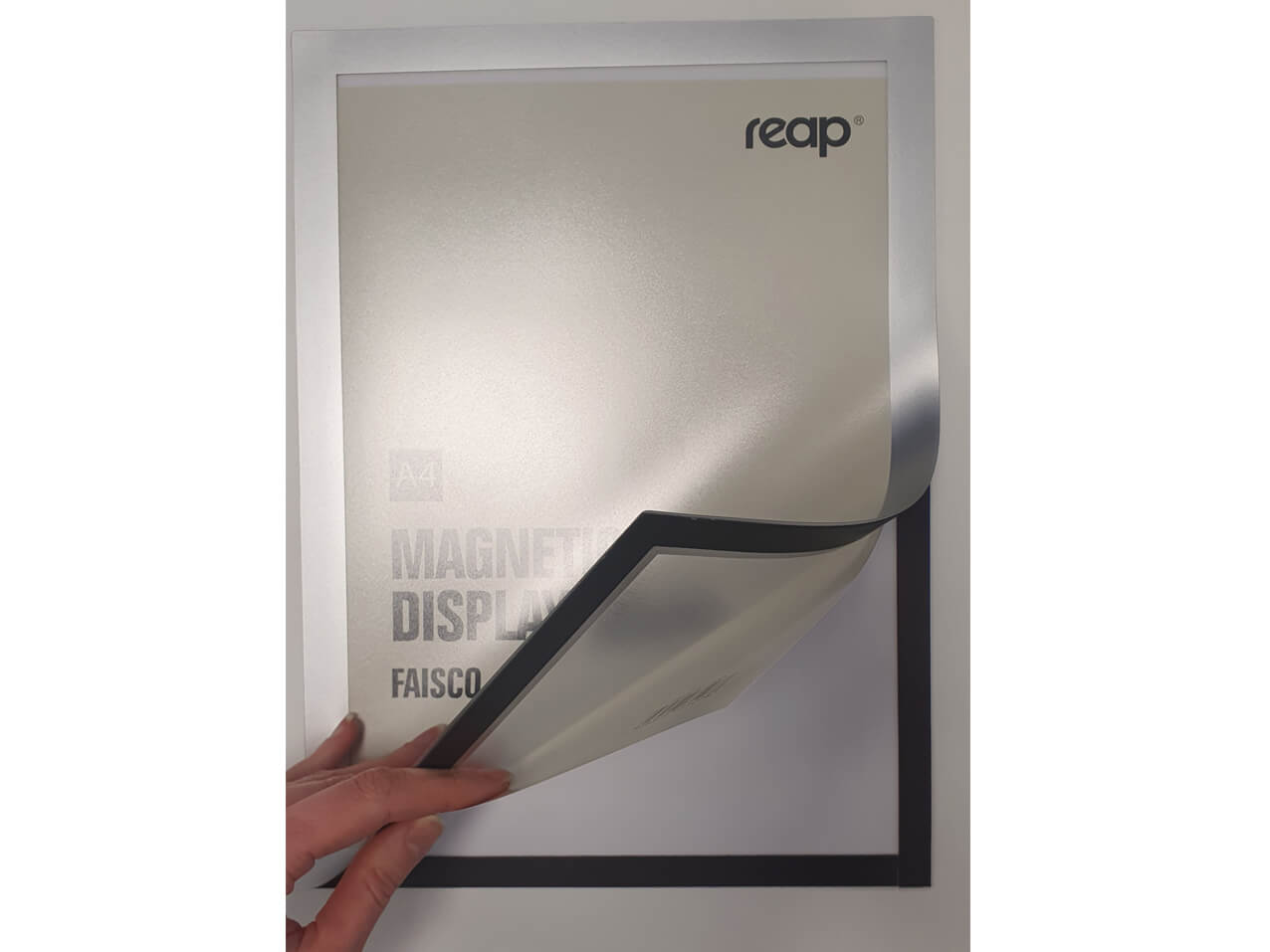 Magnet-Display-selbstklebend-Sichtfenster-einseitig Magnet Display einseitig