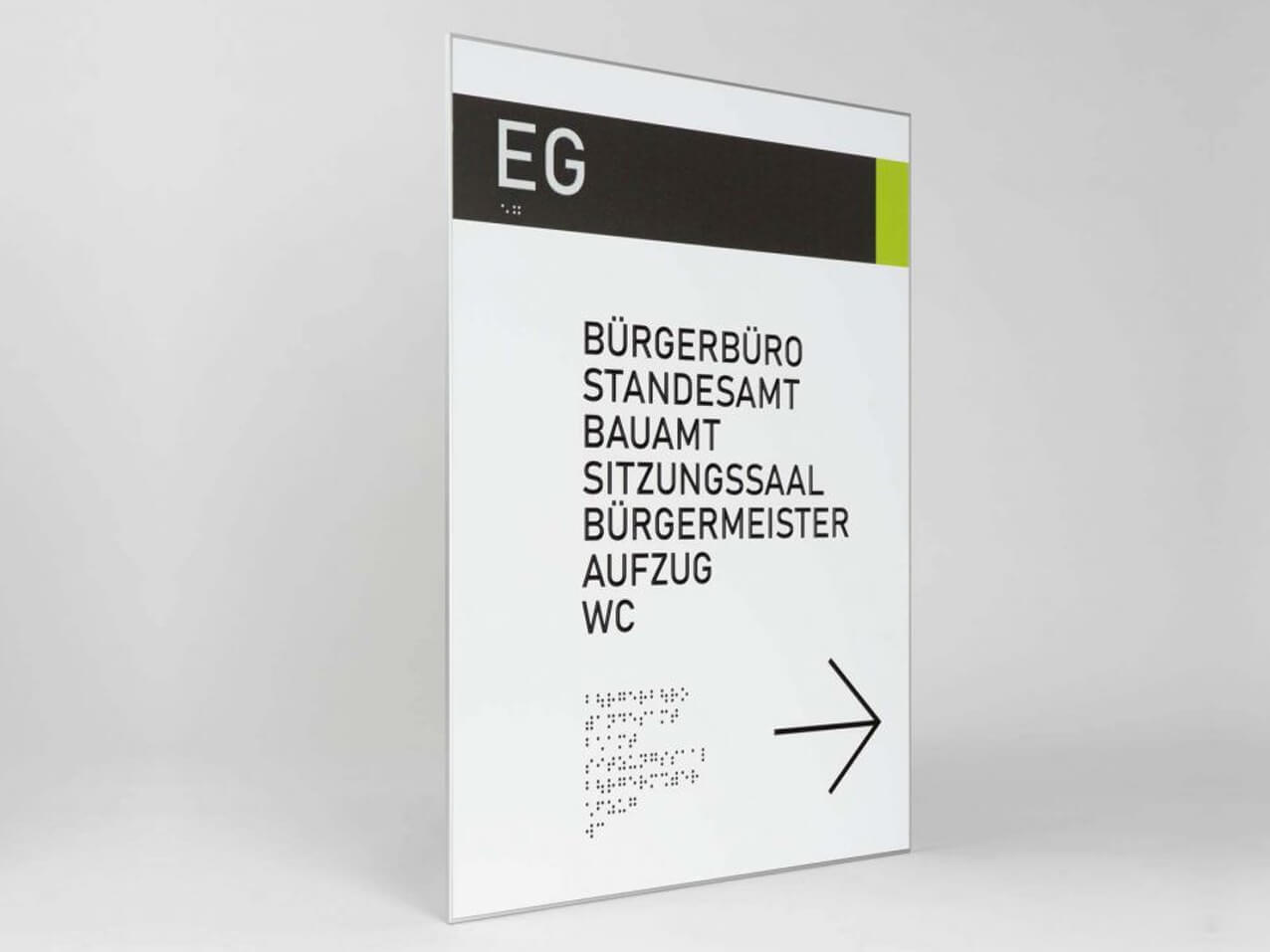 Schildersystem-Formoflach-Infoschild-sehr-duenn-Direktbeschriftung