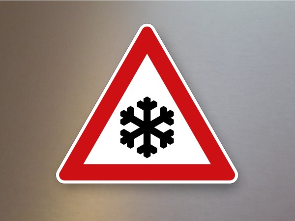 Verkehrsschild Schnee- oder Eisglätte 101-51